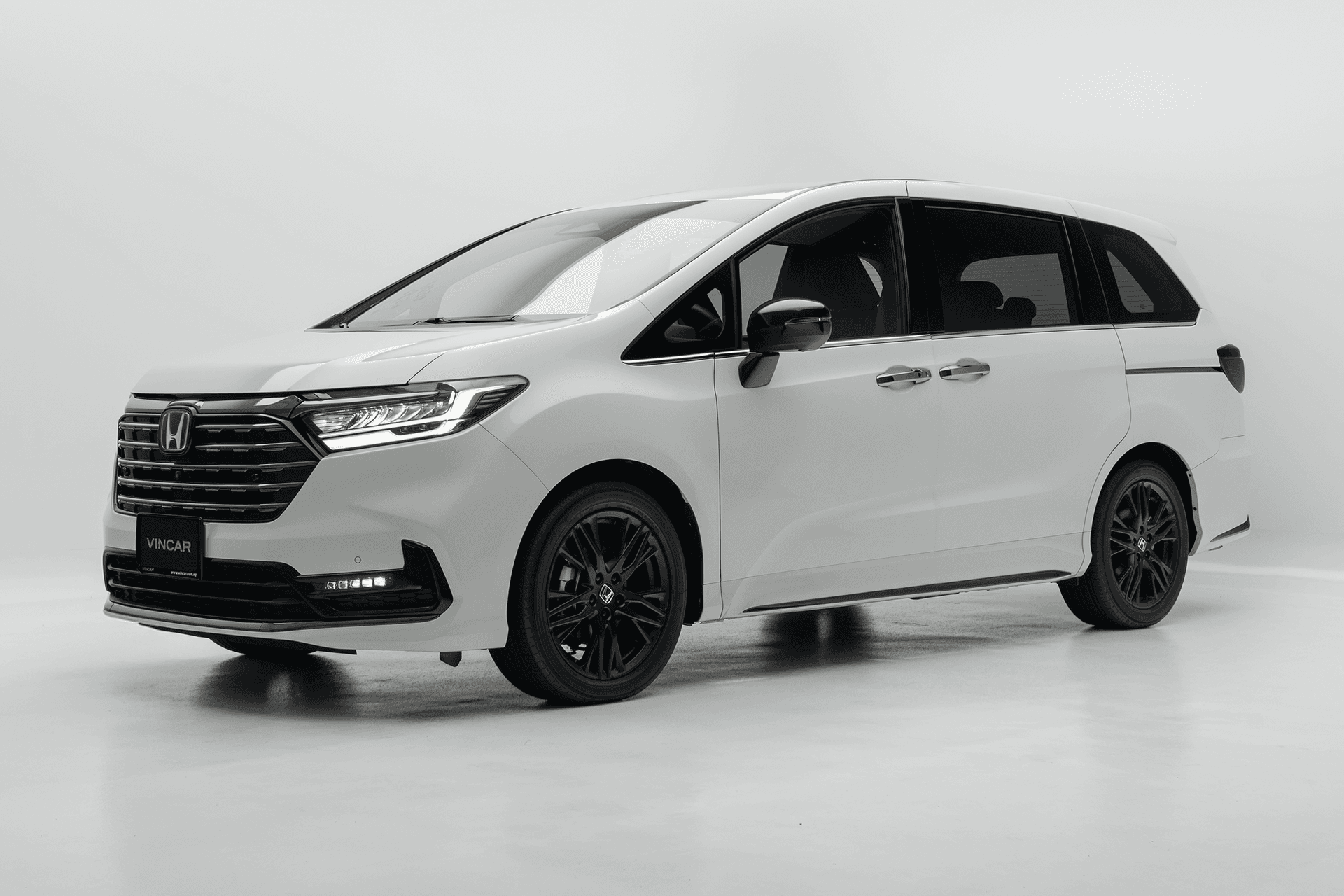Honda Odyssey E:HEV Absolute 2.0 Black Edition